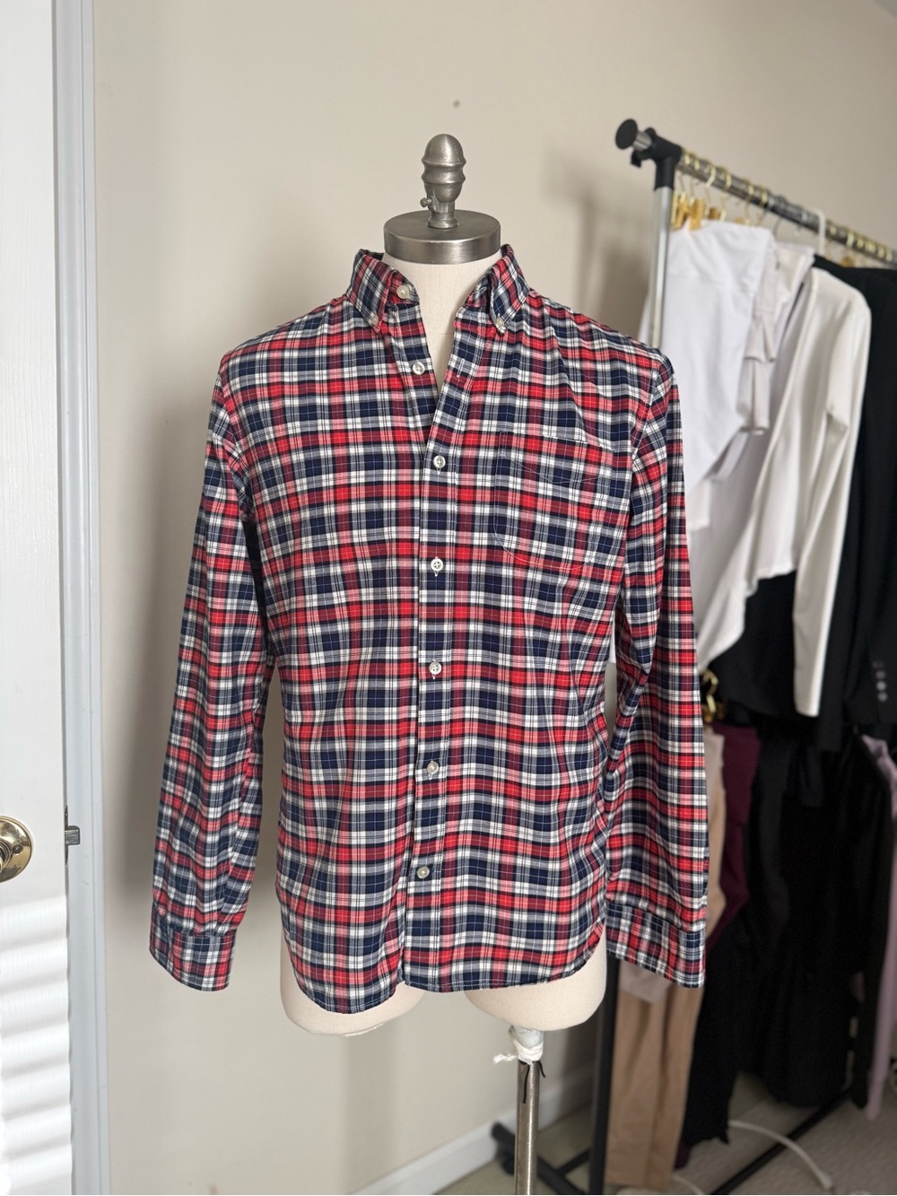 GAP Red, Navy & White Plaid Lightweight Shirt